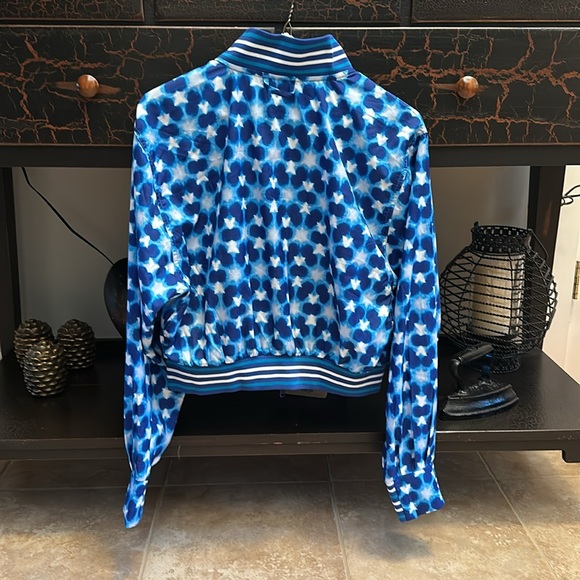 FREE PEOPLE MOVEMENT Top Seed Printed Tennis Activewear Jacket Blue Combo - Picture 10 of 16